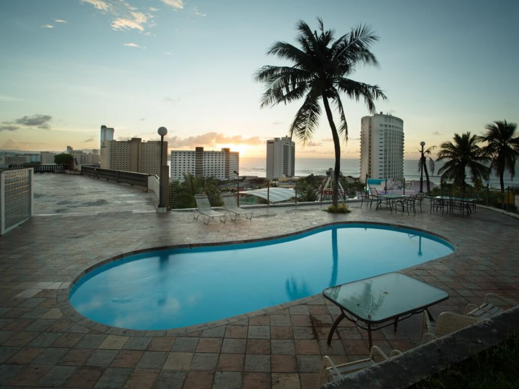 杜夢灣7間平價CP值高、市中心飯店-The Bayview Hotel Guam（關島灣景飯店）