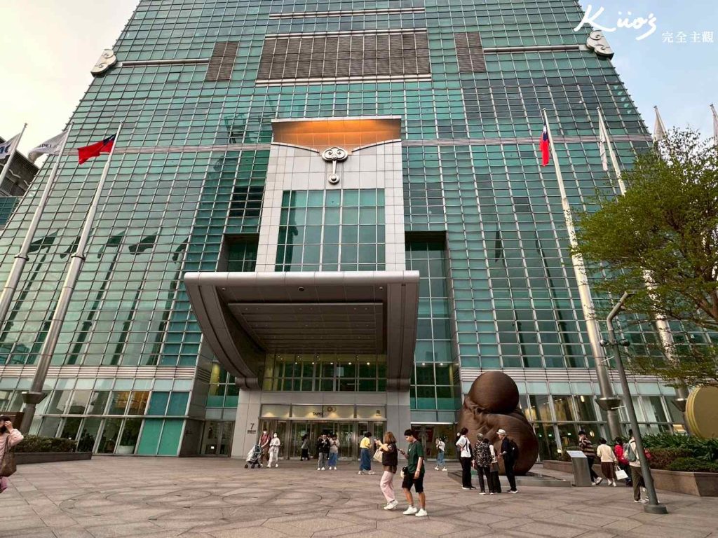 【2025 信義區飯店】10間奢華質感推薦.101無敵夜景.近捷運.五星級! 4 20250408160420 0 b81d1e