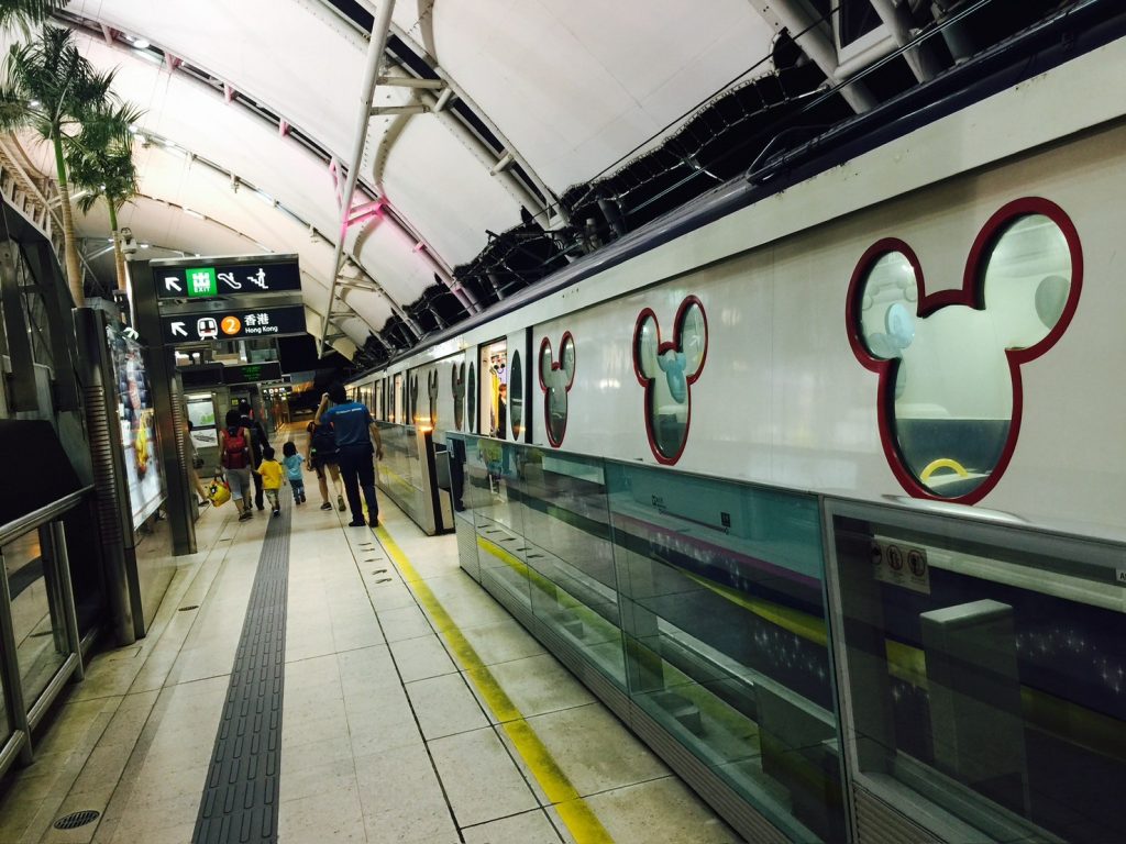 【香港迪士尼】2025香港迪士尼門票、樂園早享卡、8大園區介紹! 12 20250502123921 0 62726b