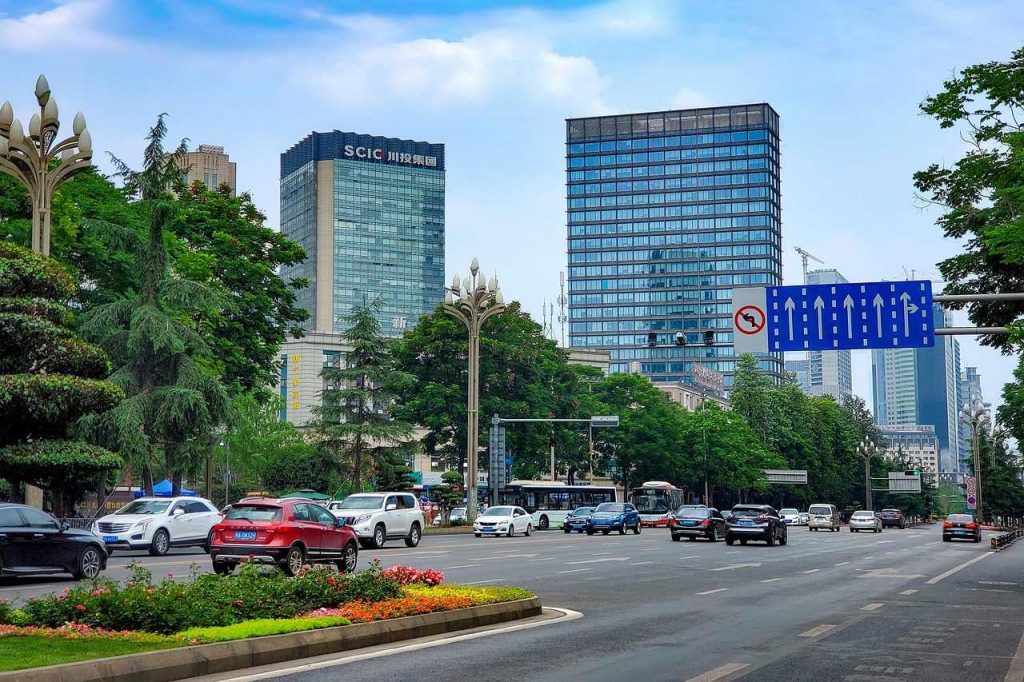 【2025最新】成都自由行.行程攻略.航班交通.住宿.氣候與電壓! 5 20250505214727 0 48d5c4