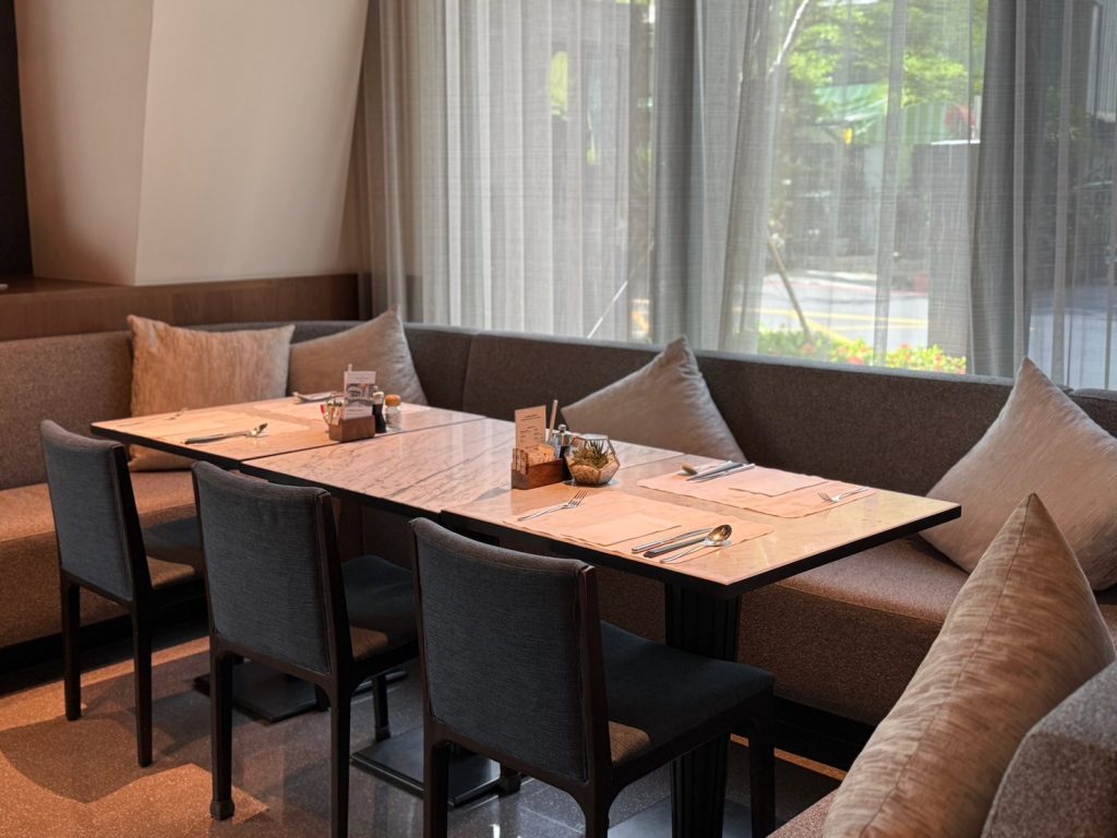【高雄洲際酒店】2025 五星飯店實住評價、10大亮點! 34 20250625204936 0 fdf1d4