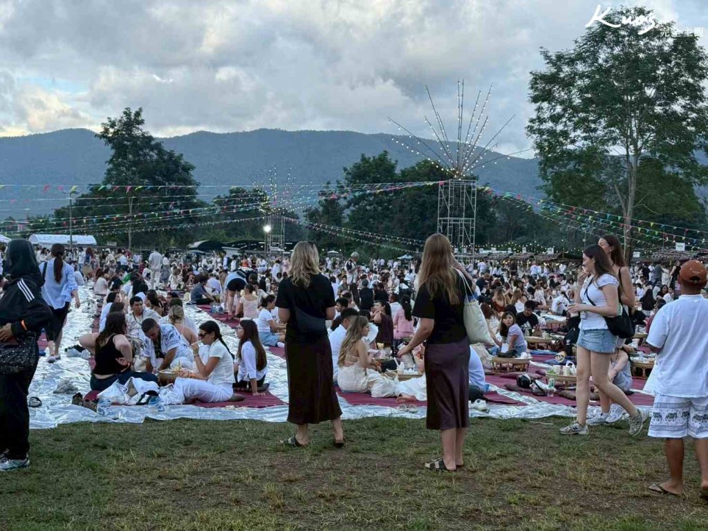 20251114123048 0 8bb3c2