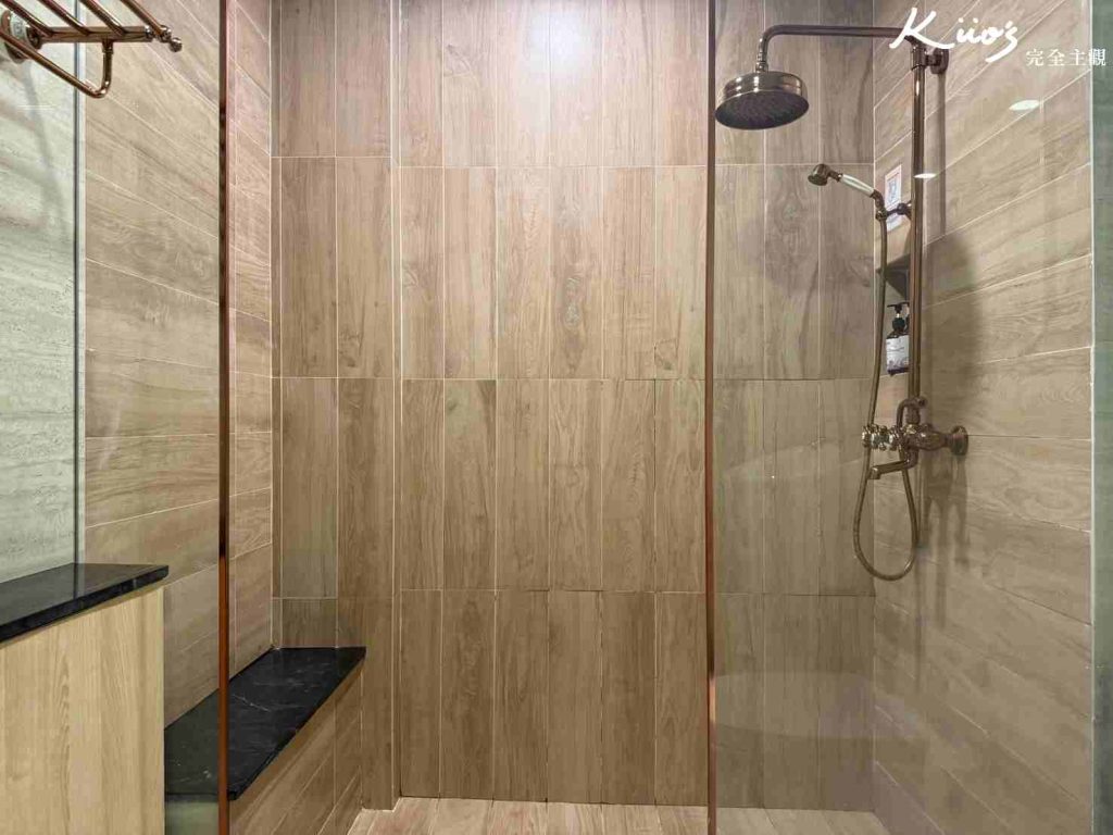 20251217184302 0 63df6e