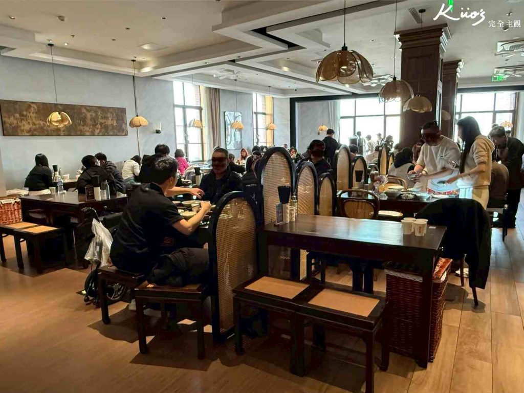 【2026上海李百蟹】李百蟹蟹黃麵全攻略:外灘必吃菜單與預約密技! 21 上海李百蟹預訂攻略